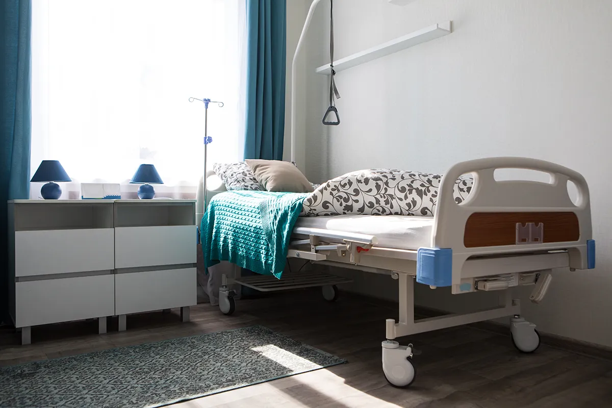 Nursing home bed